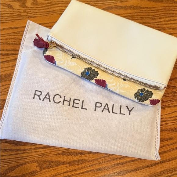 New-Rachel  Pally Cream Floral Clutch - Picture 1 of 5